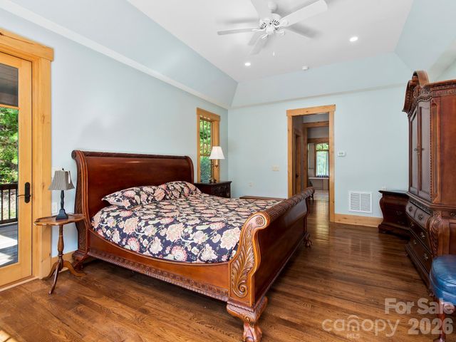 600 White Water Way, Marshall, NC 28753