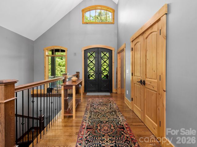 600 White Water Way, Marshall, NC 28753