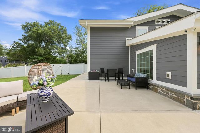 14 HEDGEROW CT, Haddon Township, NJ 08107