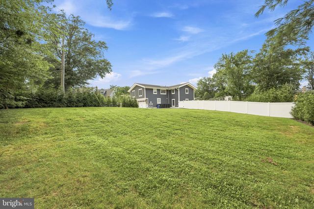 14 HEDGEROW CT, Haddon Township, NJ 08107