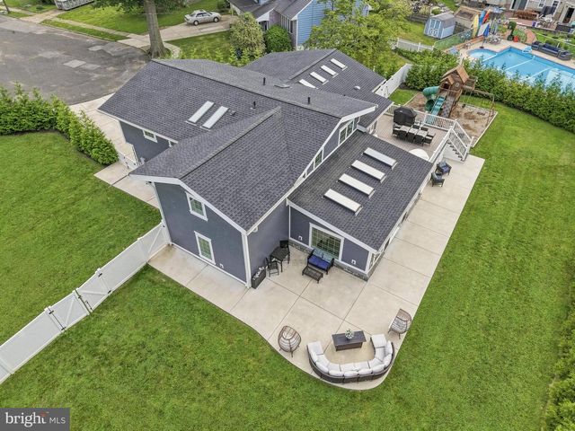14 HEDGEROW CT, Haddon Township, NJ 08107