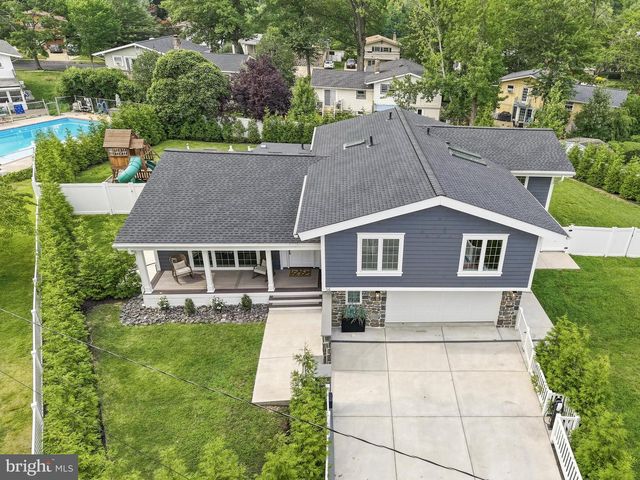 14 HEDGEROW CT, Haddon Township, NJ 08107