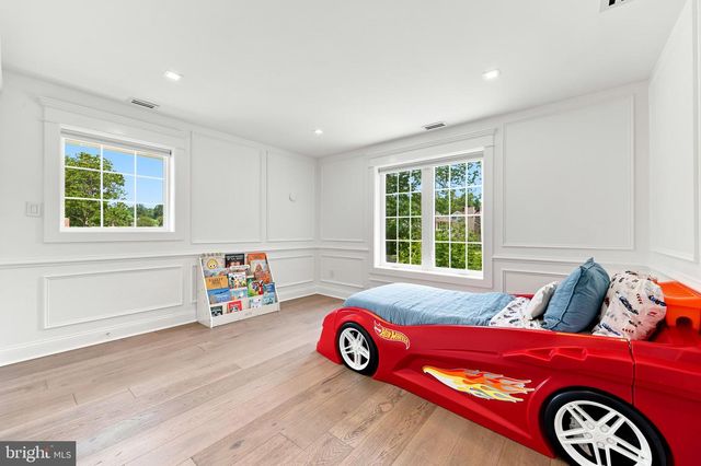 14 HEDGEROW CT, Haddon Township, NJ 08107