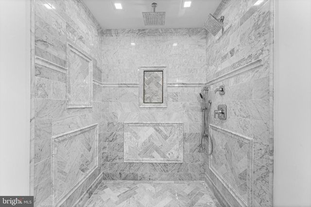 14 HEDGEROW CT, Haddon Township, NJ 08107