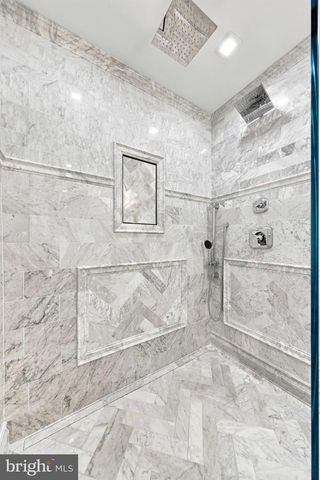 14 HEDGEROW CT, Haddon Township, NJ 08107