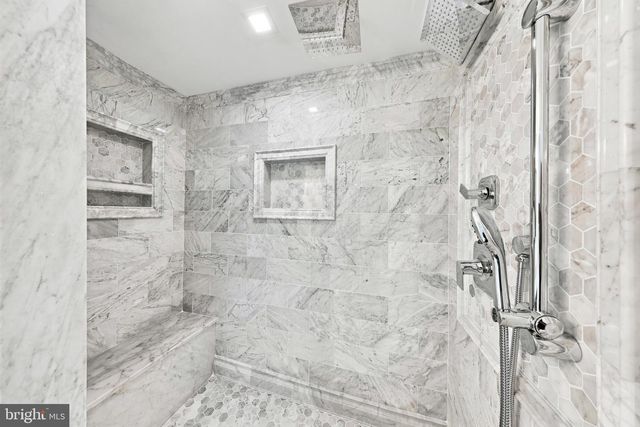 14 HEDGEROW CT, Haddon Township, NJ 08107