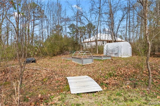 16010 Lake Hills, Northport, AL 35475