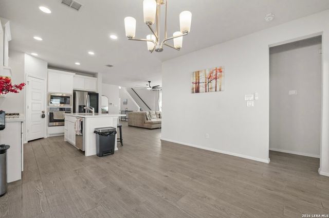 9329 TRESTLE CRK, San Antonio, TX 78254