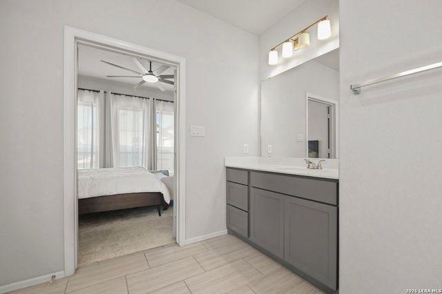 9329 TRESTLE CRK, San Antonio, TX 78254