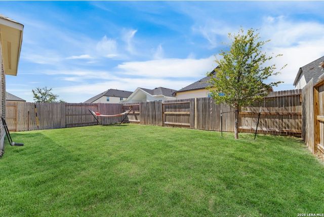 9329 TRESTLE CRK, San Antonio, TX 78254