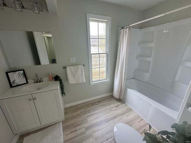 1008 E Spraker Street, Kokomo, IN 46901