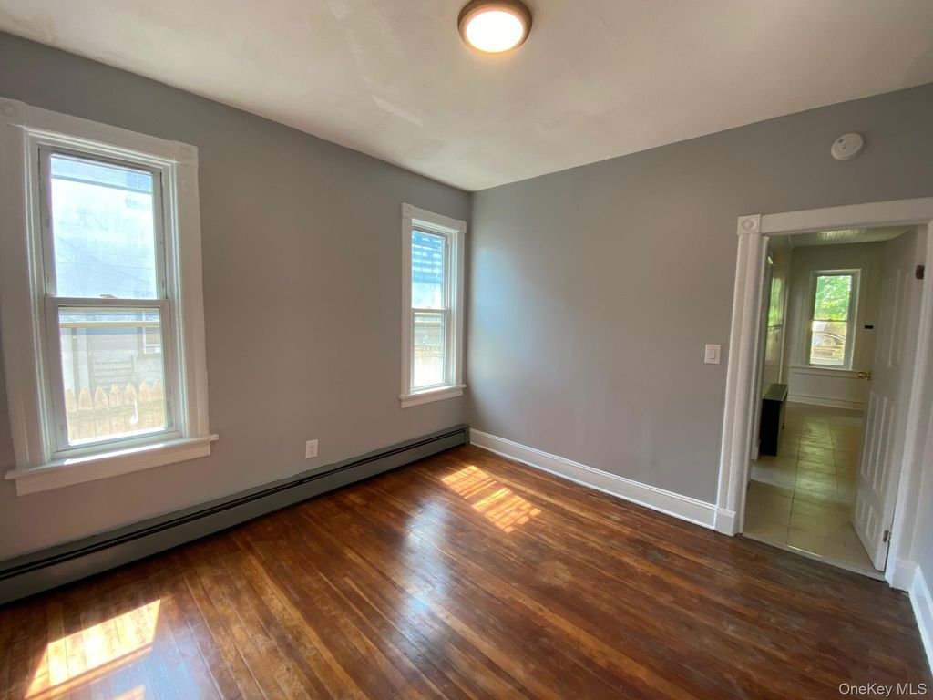 85 Overlook Place, Newburgh, NY 12550 — photo 3