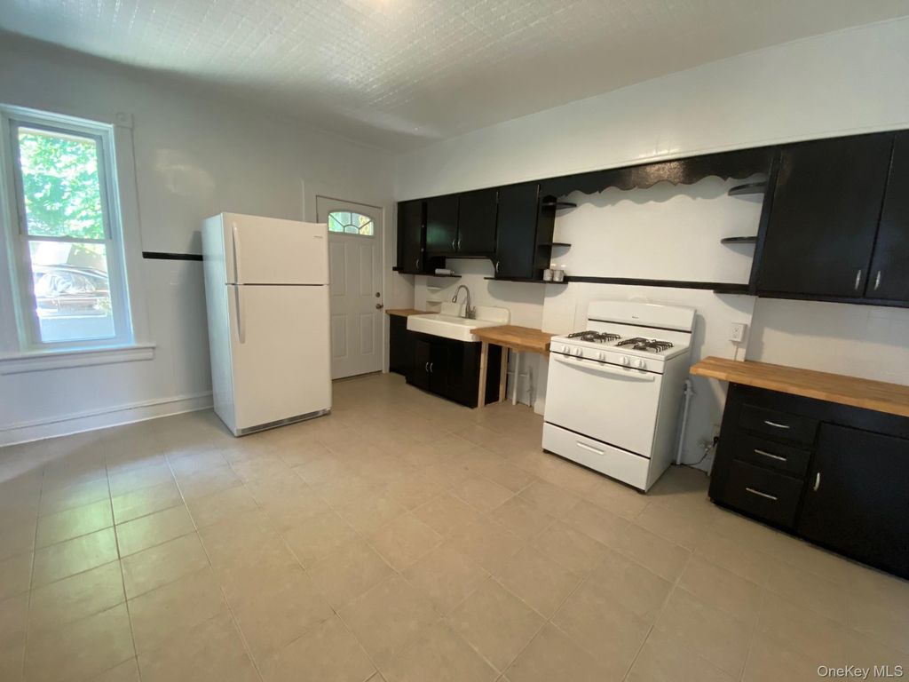 85 Overlook Place, Newburgh, NY 12550 — photo 5