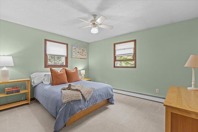 147 Browns Trace, Jericho, VT 05465