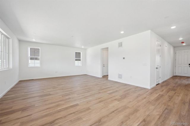 9081 Telluride Court, Commerce City, CO 80022