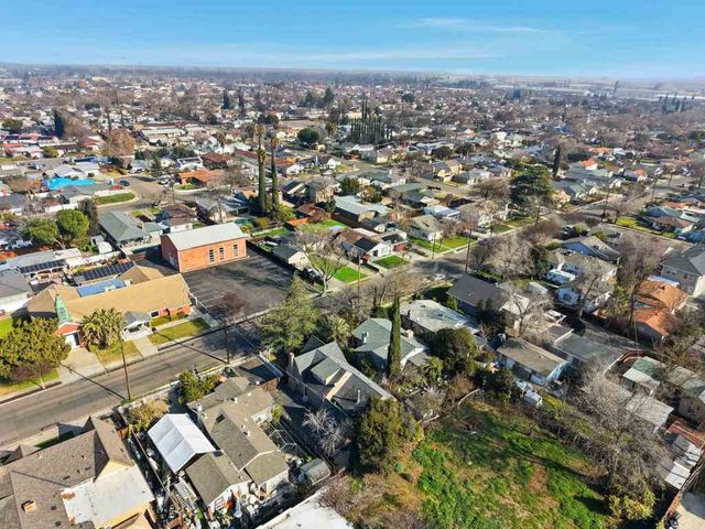 262 262 W Lowell Ave, Tracy, CA 95376