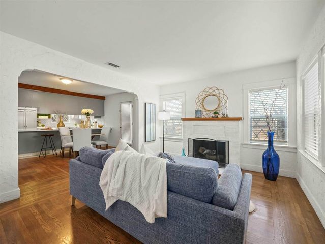 262 262 W Lowell Ave, Tracy, CA 95376