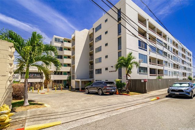 1555 Pohaku Street A503, Honolulu, HI 96817