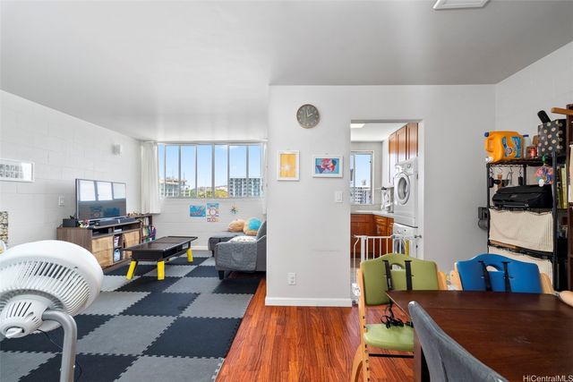 1555 Pohaku Street A503, Honolulu, HI 96817