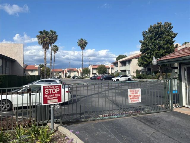 2255 Cahuilla 49, Colton, CA 92324
