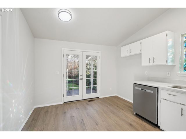 4390 Sw 196TH Ave, Beaverton, OR 97078