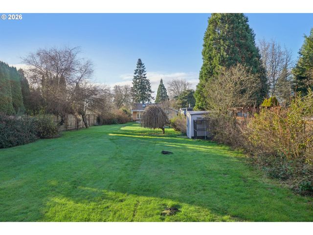 4390 Sw 196TH Ave, Beaverton, OR 97078