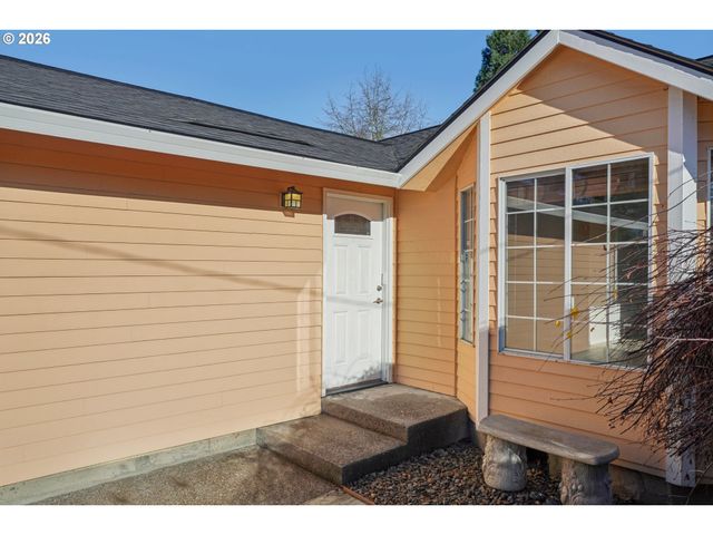 4390 Sw 196TH Ave, Beaverton, OR 97078