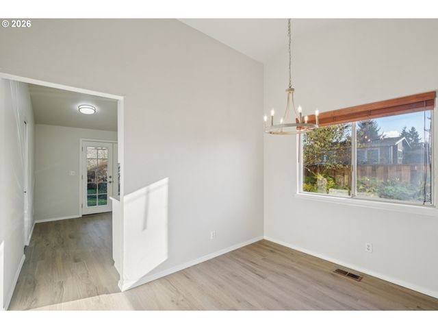 4390 Sw 196TH Ave, Beaverton, OR 97078