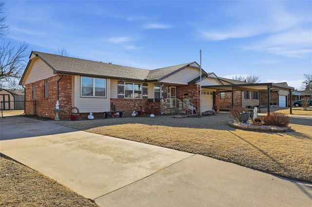 616 Kingston Drive, Yukon, OK 73099