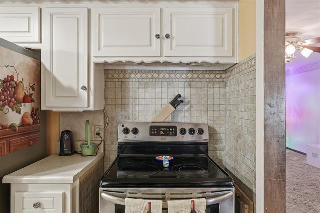 616 Kingston Drive, Yukon, OK 73099