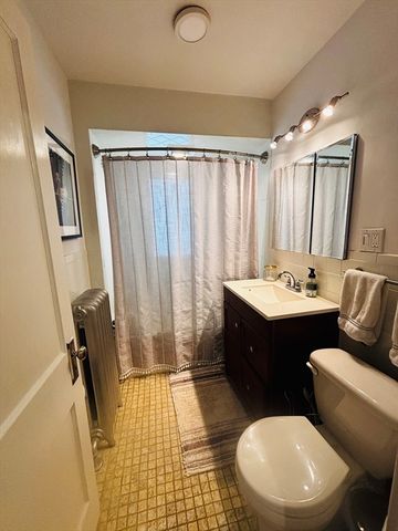 31 Matchett St 1, Boston, MA 02135