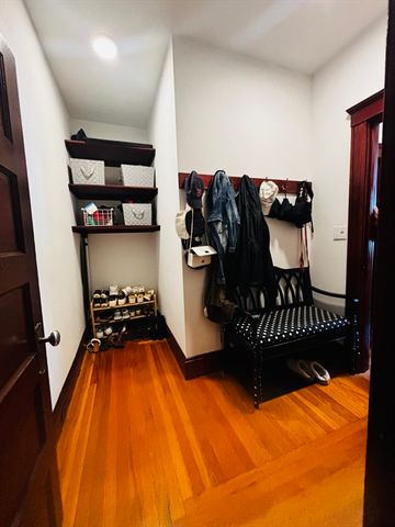 31 Matchett St 1, Boston, MA 02135