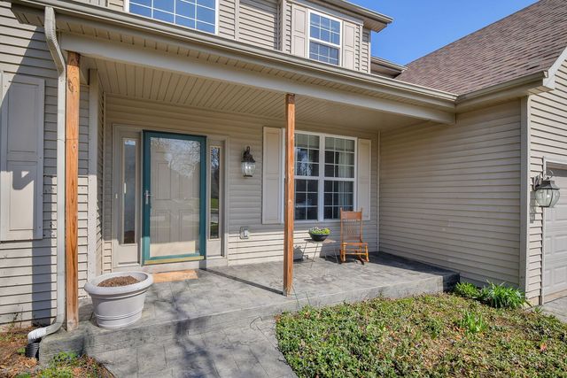 445 Kelly Avenue, Yorkville, IL 60560