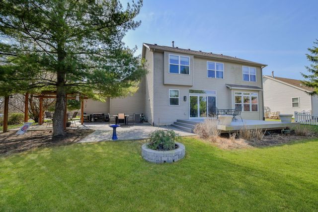 445 Kelly Avenue, Yorkville, IL 60560