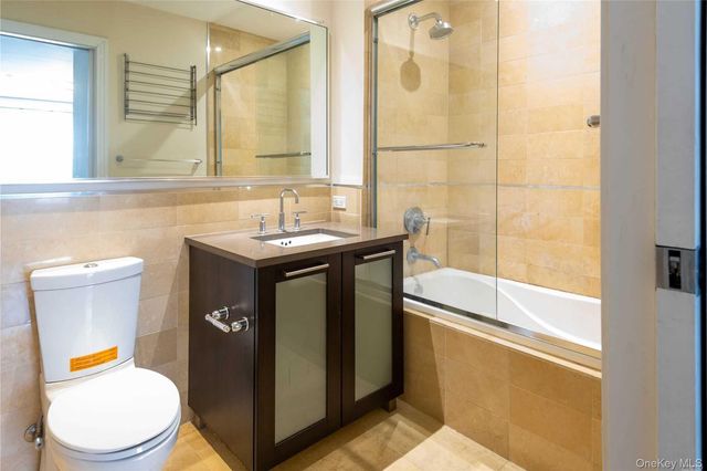 64-05 Yellowstone Boulevard 209, Forest Hills, NY 11375