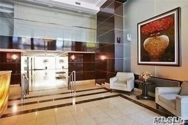 64-05 Yellowstone Boulevard 209, Forest Hills, NY 11375