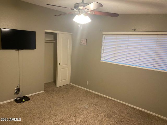 325 E CONTINENTAL Drive, Tempe, AZ 85288