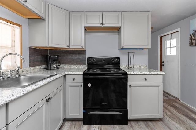 3003 NE 165TH PLACE, Citra, FL 32113