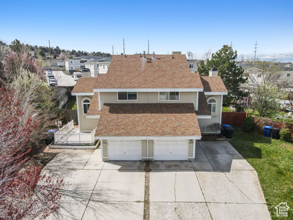 6888 S HILLSIDE VILLAGE CIR, Salt Lake City, UT 84121