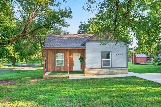 2900 W Lombard Street, Springfield, MO 65802