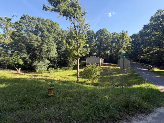 106 Briarwood Drive, Dalton, GA 30720