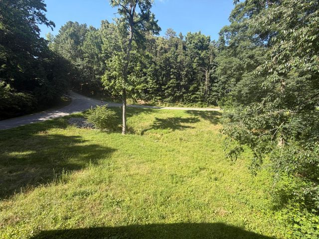 106 Briarwood Drive, Dalton, GA 30720