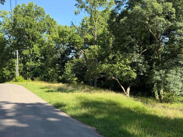106 Briarwood Drive, Dalton, GA 30720