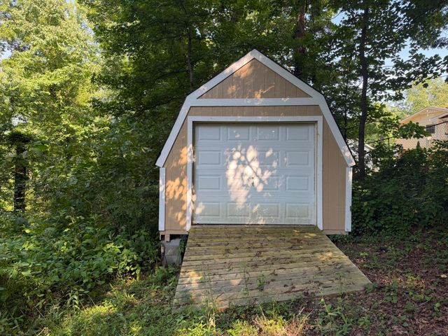106 Briarwood Drive, Dalton, GA 30720