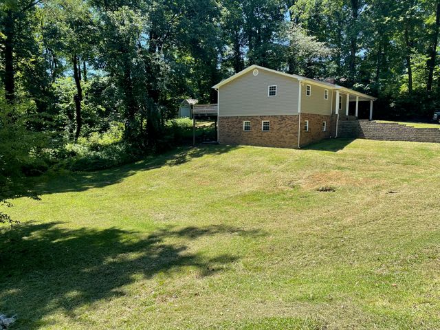 106 Briarwood Drive, Dalton, GA 30720