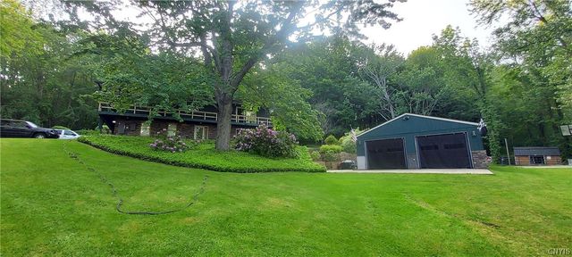 60 Furniss Station Road, Oswego, NY 13126