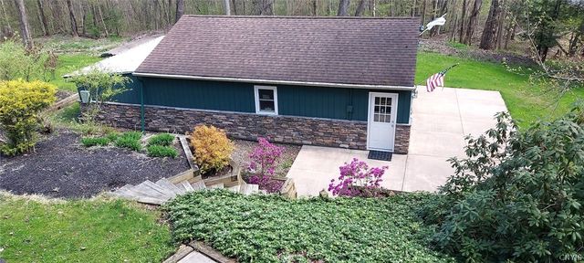 60 Furniss Station Road, Oswego, NY 13126