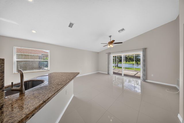536 SW Indian Key Drive, Port St. Lucie, Port St Lucie, FL 34986