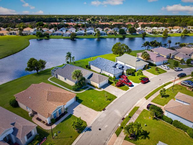 536 SW Indian Key Drive, Port St. Lucie, Port St Lucie, FL 34986