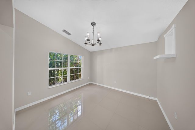 536 SW Indian Key Drive, Port St. Lucie, Port St Lucie, FL 34986